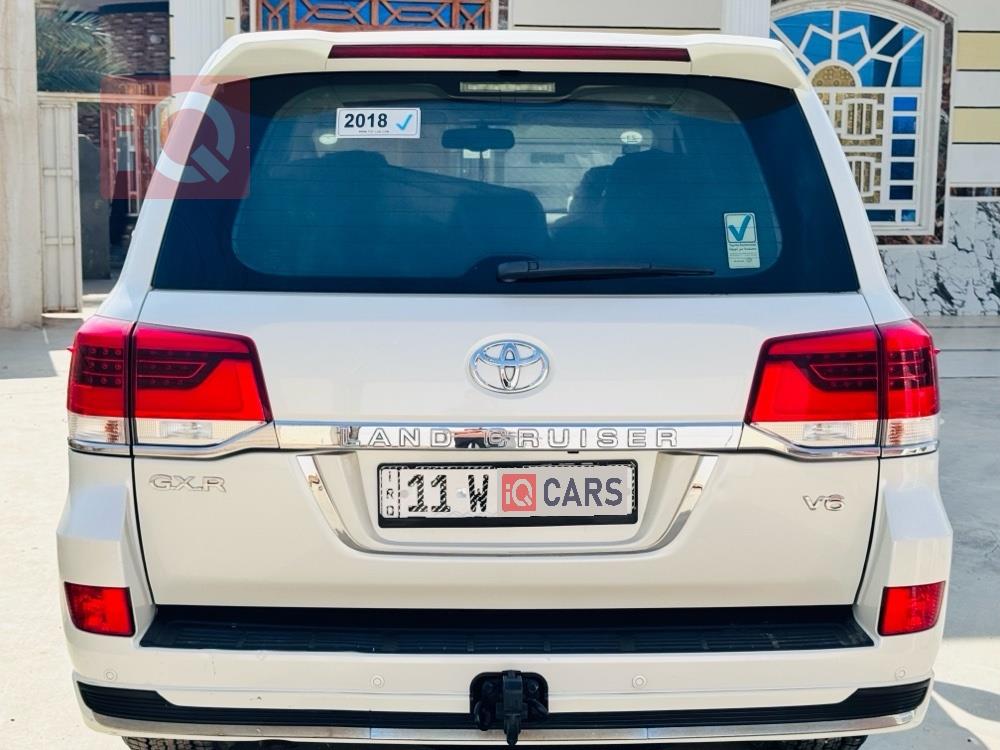 تويوتا لاندكروزر